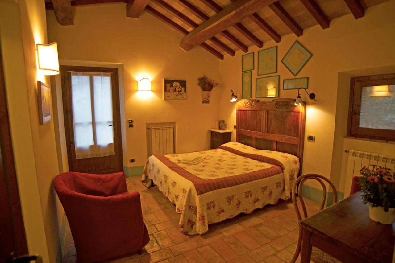 Podere Pietreta Radicofani Buitenkant foto