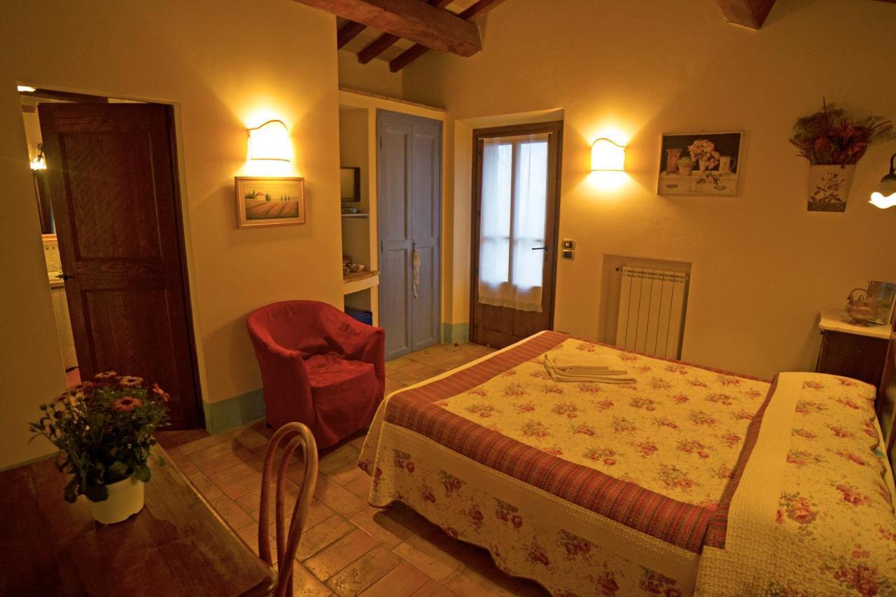 Podere Pietreta Radicofani Buitenkant foto